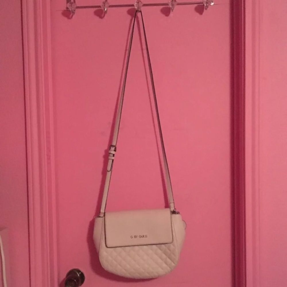 Guess crossbody